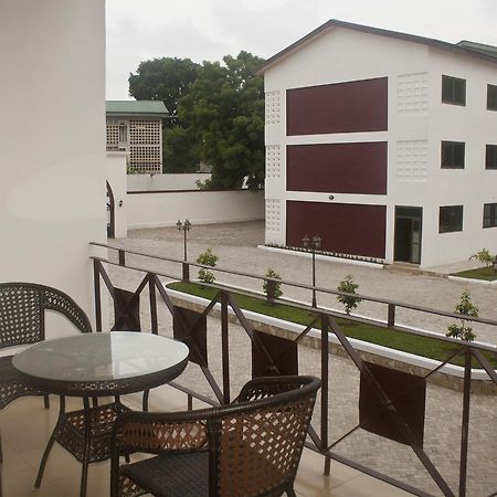 Consir Executive Lodge Accra Eksteriør billede
