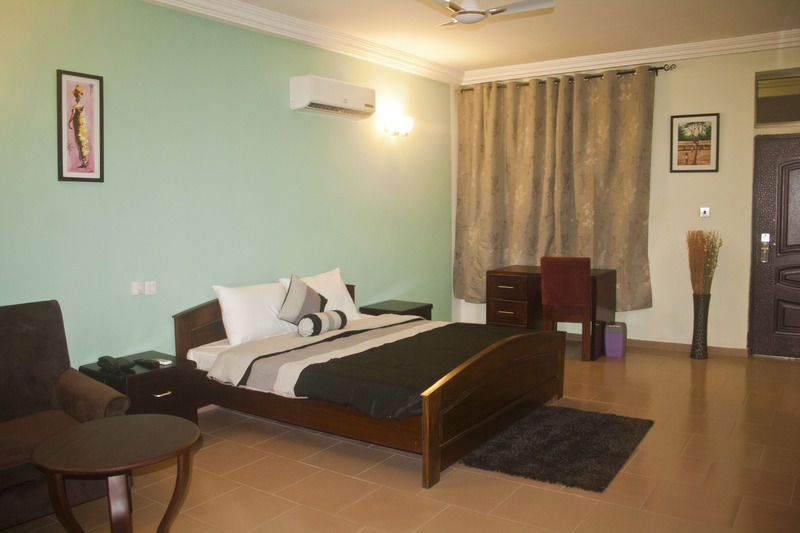 Consir Executive Lodge Accra Eksteriør billede