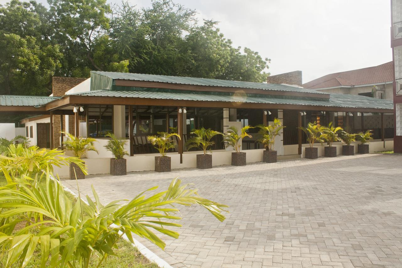 Consir Executive Lodge Accra Eksteriør billede