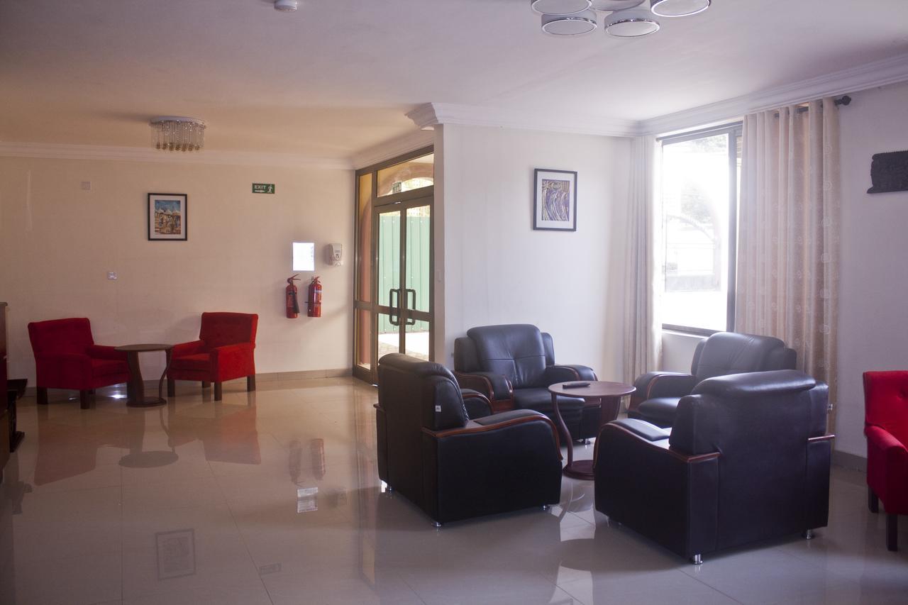 Consir Executive Lodge Accra Eksteriør billede