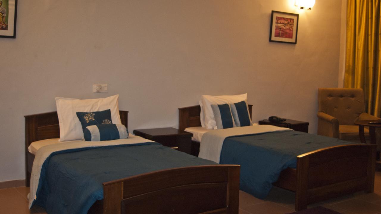 Consir Executive Lodge Accra Eksteriør billede