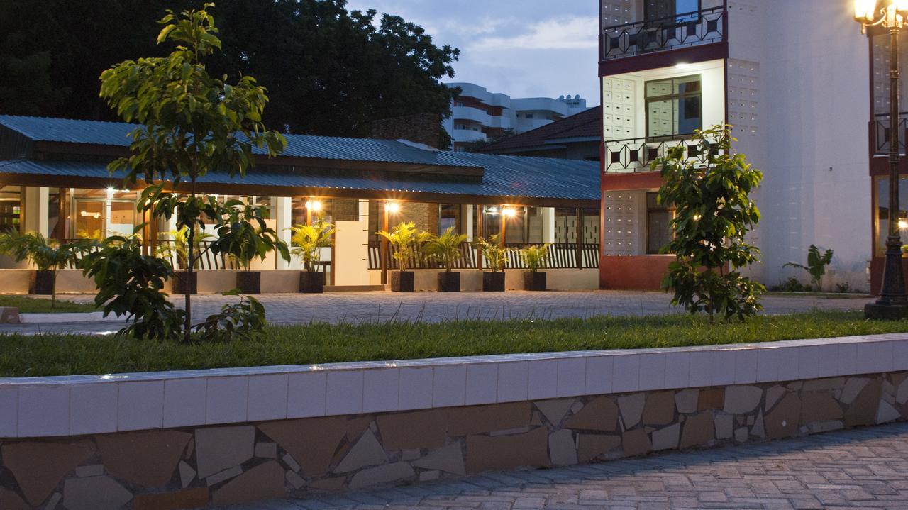 Consir Executive Lodge Accra Eksteriør billede
