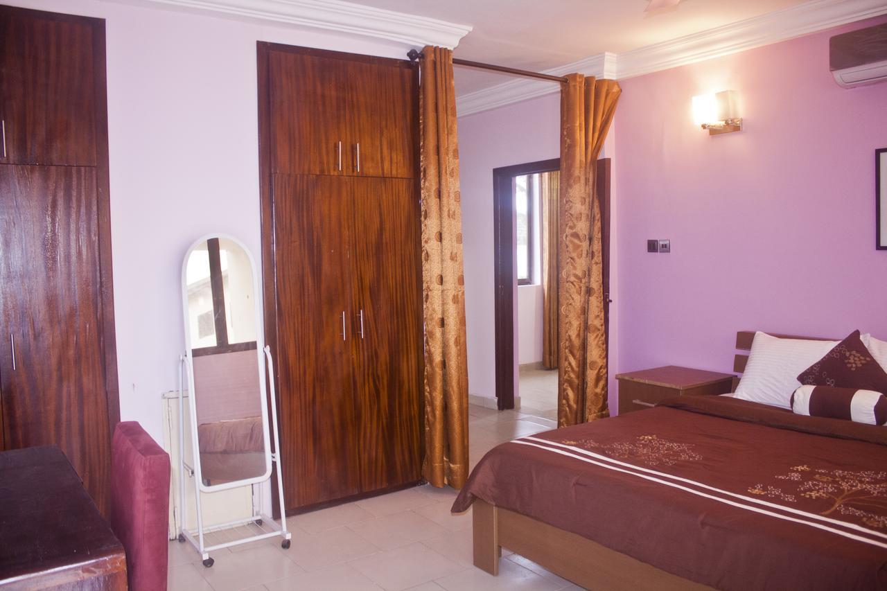 Consir Executive Lodge Accra Eksteriør billede