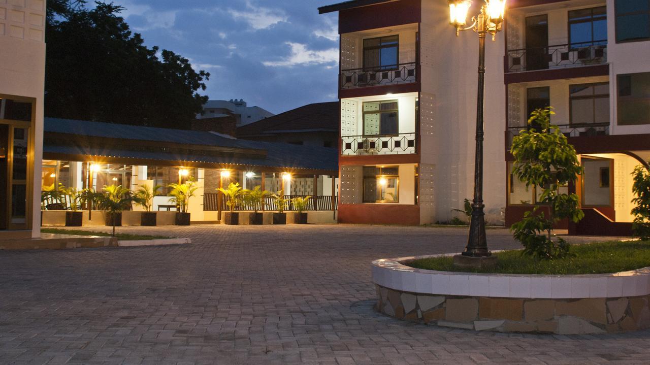 Consir Executive Lodge Accra Eksteriør billede