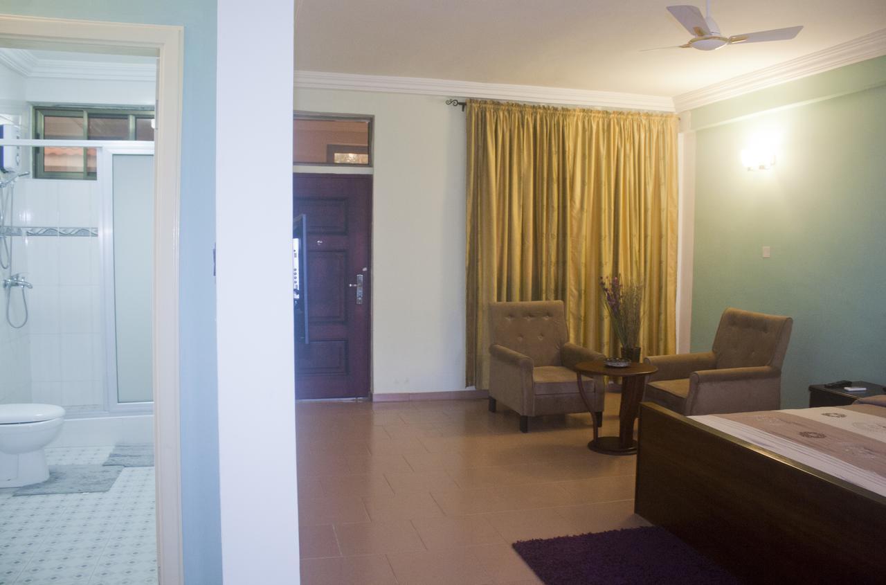 Consir Executive Lodge Accra Eksteriør billede
